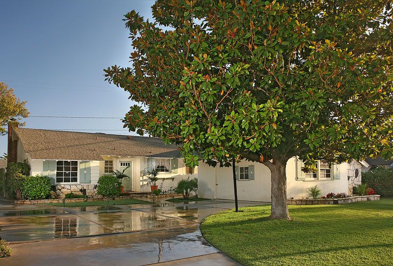 1st image of 21008 Baltar St