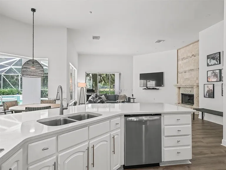 6975 NW Highway 225A — Photo 26