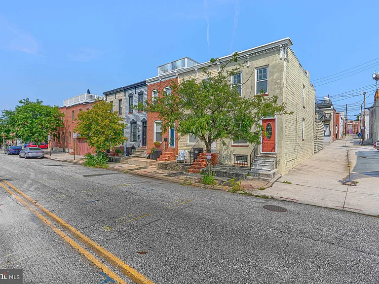 609 S East Ave — Photo 28