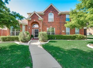 1525 Shepherd Ln, Carrollton, TX 75007
