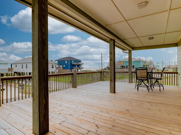 1971 Avenue I, Crystal Beach, TX 77650