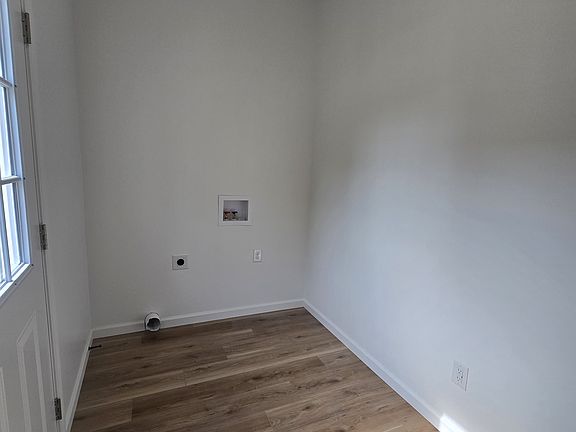 4th image of 817 E Bowman St #2
