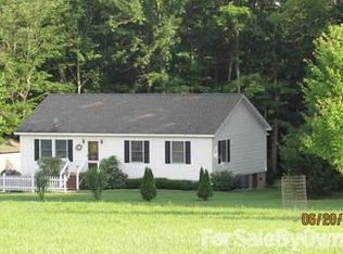 2163 Swaringen Rd, Traphill, NC 28685