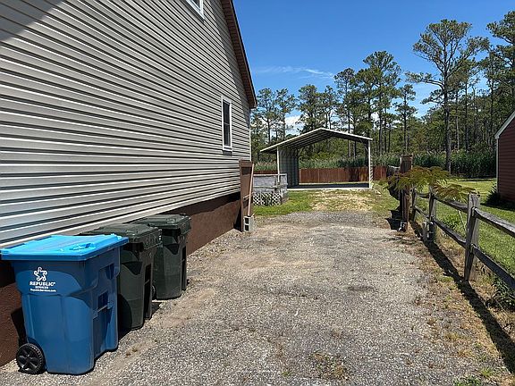 3rd image of 51 Messick Rd