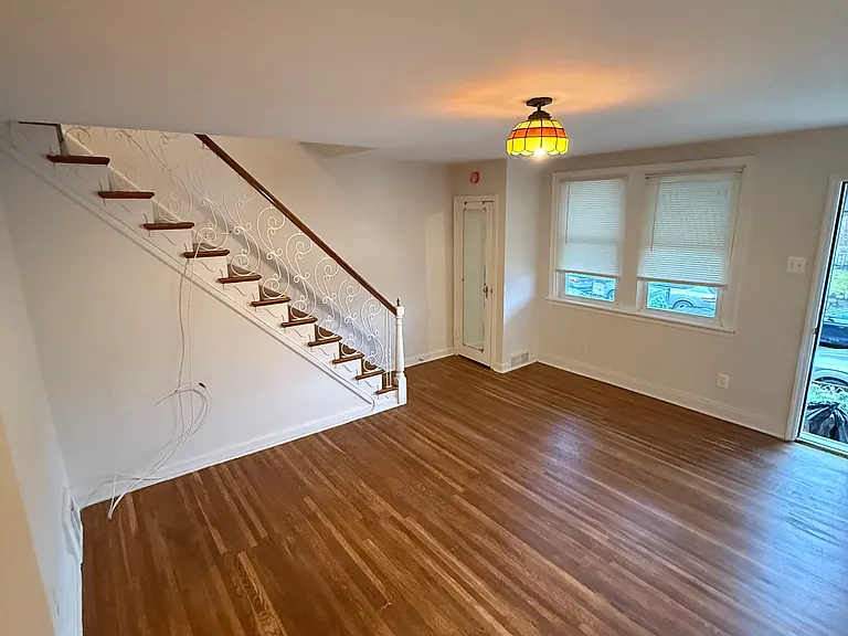 4510 Tudor St — Photo 2