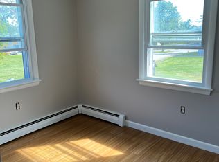 31 Yale St, Bangor, ME 04401