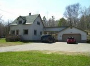 2750 Division, Marquette, MI 49855