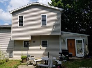 26 Ripley St, Watertown, CT 06779