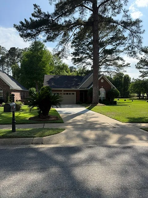 147 Muirfield Ln