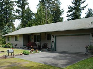 884 N West Camano Dr, Camano Island, WA 98282