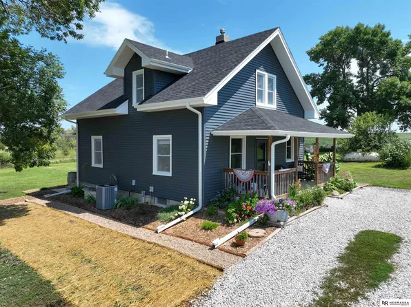 2297 A Street Rd, Milford, NE 68405
