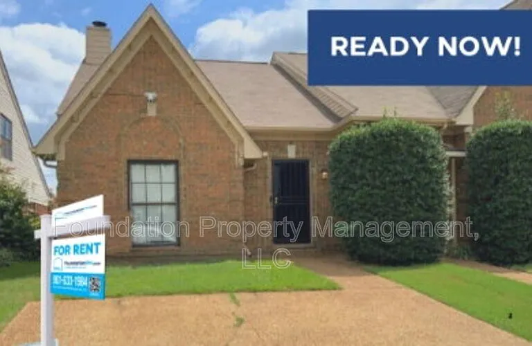 8265 Cedar Chest Dr — Photo 1