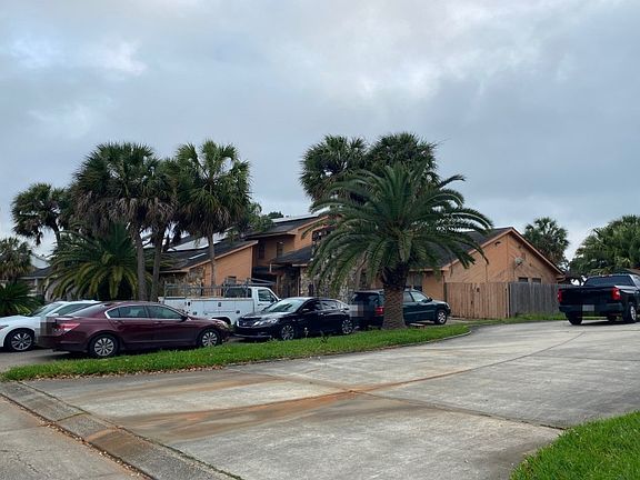 2nd image of 3633 Lake Providence Dr