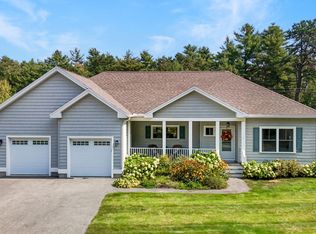 1 Nicklaus Dr, Old Orchard Beach, ME 04064