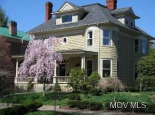 424 5th St, Marietta, OH 45750