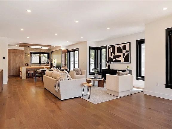 5th image of 40 Stedman St #0