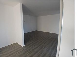 214 E Hyde Park Blvd #2, Inglewood, CA 90302