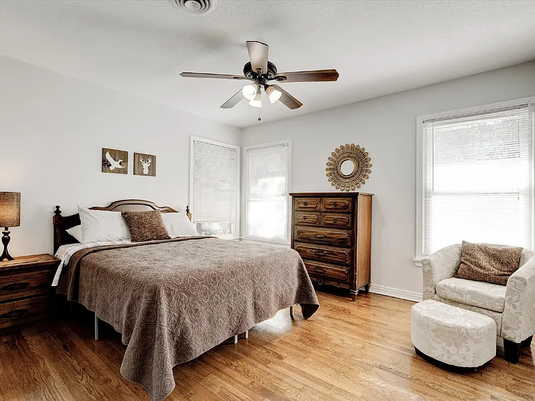 3511 Corto Ave — Photo 19