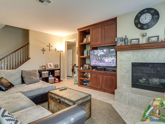 2nd image of 38518 Tranquila Ave