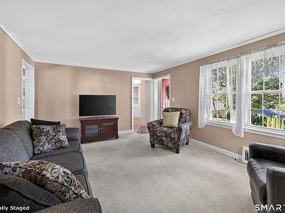 5th image of 95 Pilgrim Road