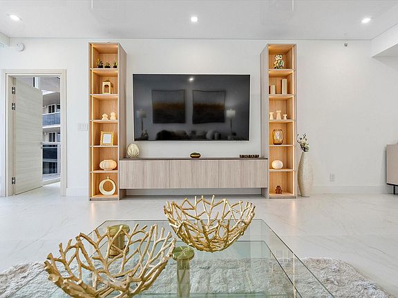 4th image of 3100 N Ocean Boulevard #2302