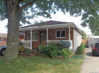 1576 Philomene Blvd, Lincoln Park, MI 48146