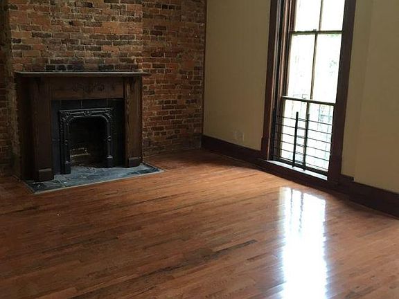 5th image of 223 E Taylor St APT A