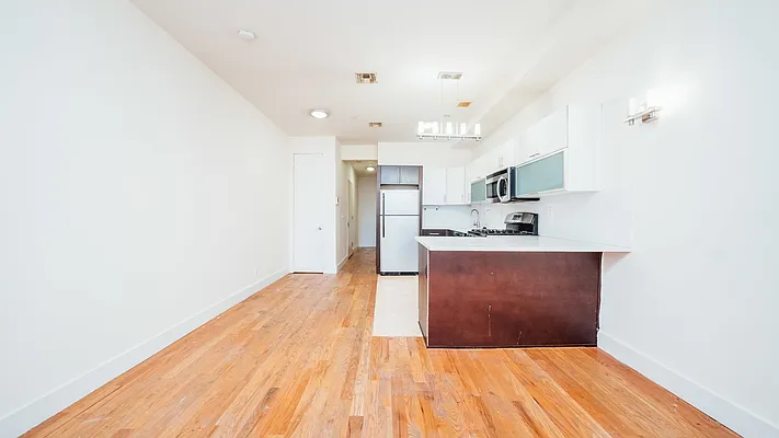Rented by Terra Magia Inc | media 22