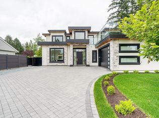 6052 172nd St, Surrey, BC V3S 3Z7