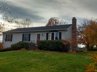 135 E Hebron Tpke, Lebanon, CT 06249