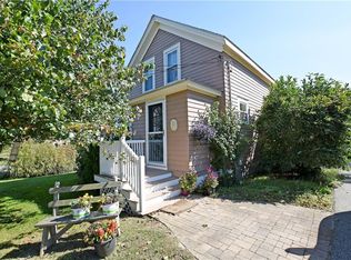 202 Morrison Ave, Middletown, RI 02842