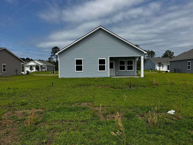 479 Castillo Dr — Photo 10