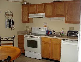 5th image of 2207 Golden Leaf Ln