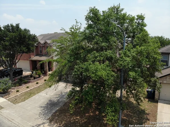 6502 Merlin Way, San Antonio, TX 78233