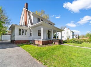 14518 Superior Rd, Cleveland Heights, OH 44118