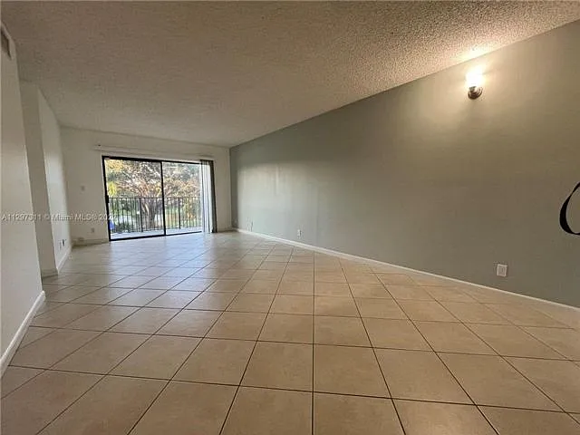 11453 NW 39th Ct #2102 — Photo 4