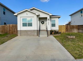 9957 Grotto Dr, Laredo, TX 78045
