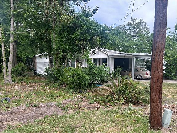 2nd image of 2309 Johnston St