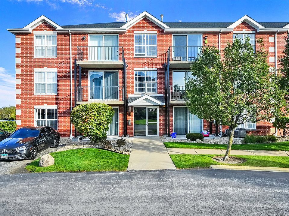 1st image of 9810 Liberty Cir Unit 1W
