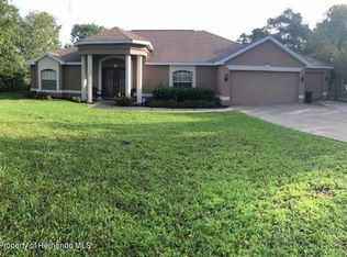 12181 Murre Ave, Weeki Wachee, FL 34614