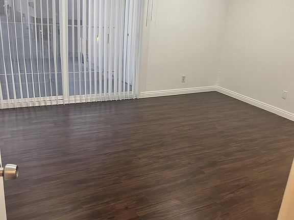 2nd image of 415 N Stoneman Ave #5