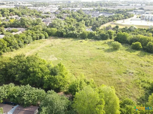 (undisclosed Address), Austin, TX 78752