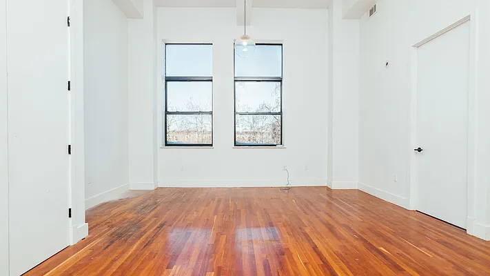 Rented by Nooklyn NYC LLC | media 35