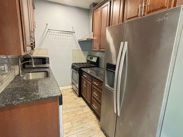 244 Allen St #1