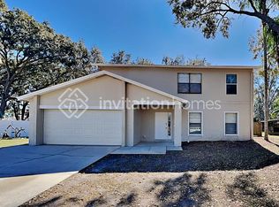 709 Sandy Creek Dr, Brandon, FL 33511