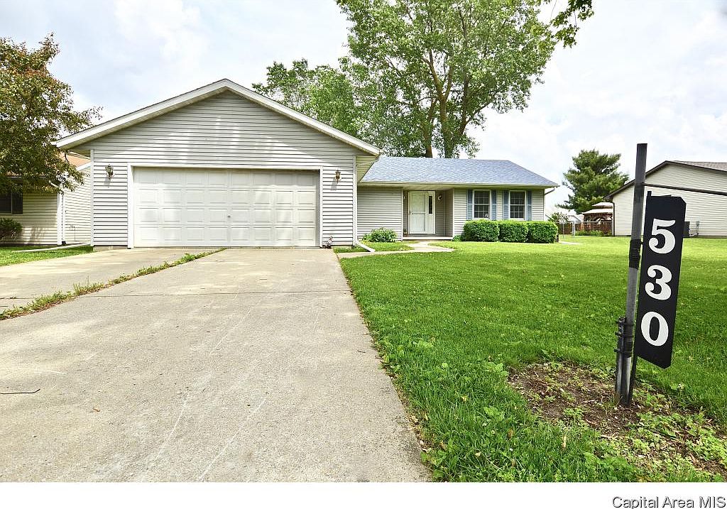 530 Henrietta St, Divernon, IL 62530 Zillow