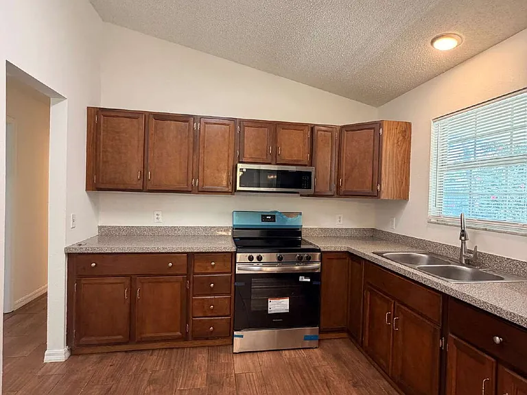 25 Cedar Trce — Photo 15