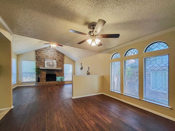 3rd image of 1435 Palmnold Cir W #1435