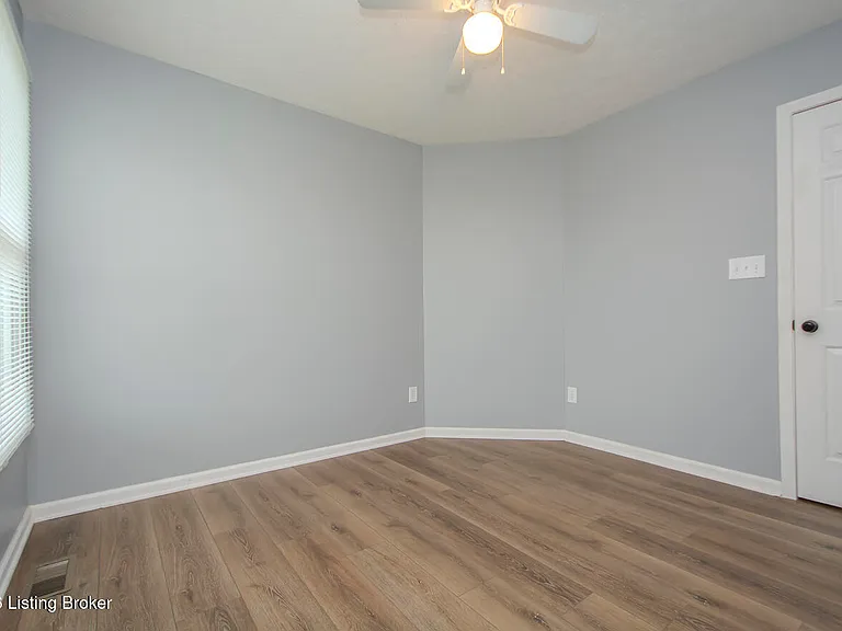 6702 Shallow Rock Dr — Photo 49