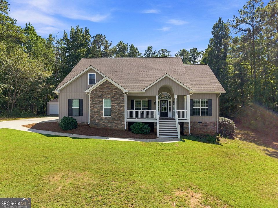 1st image of 30 Willow Leaf Dr